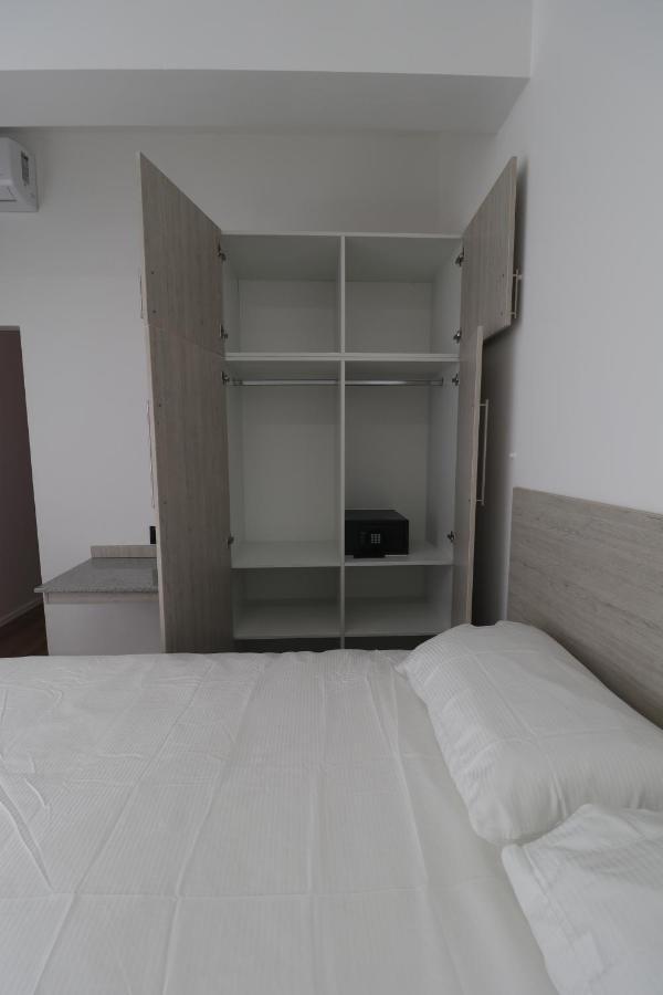 פרמריבו Hotel Royal Brasil מראה חיצוני תמונה